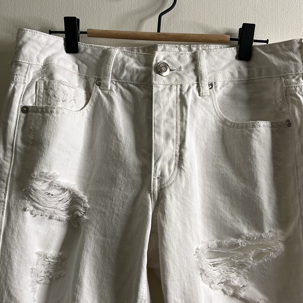American Eagle Outfitters White Distressed Boyfriend Jeans - Picture 2 of 15